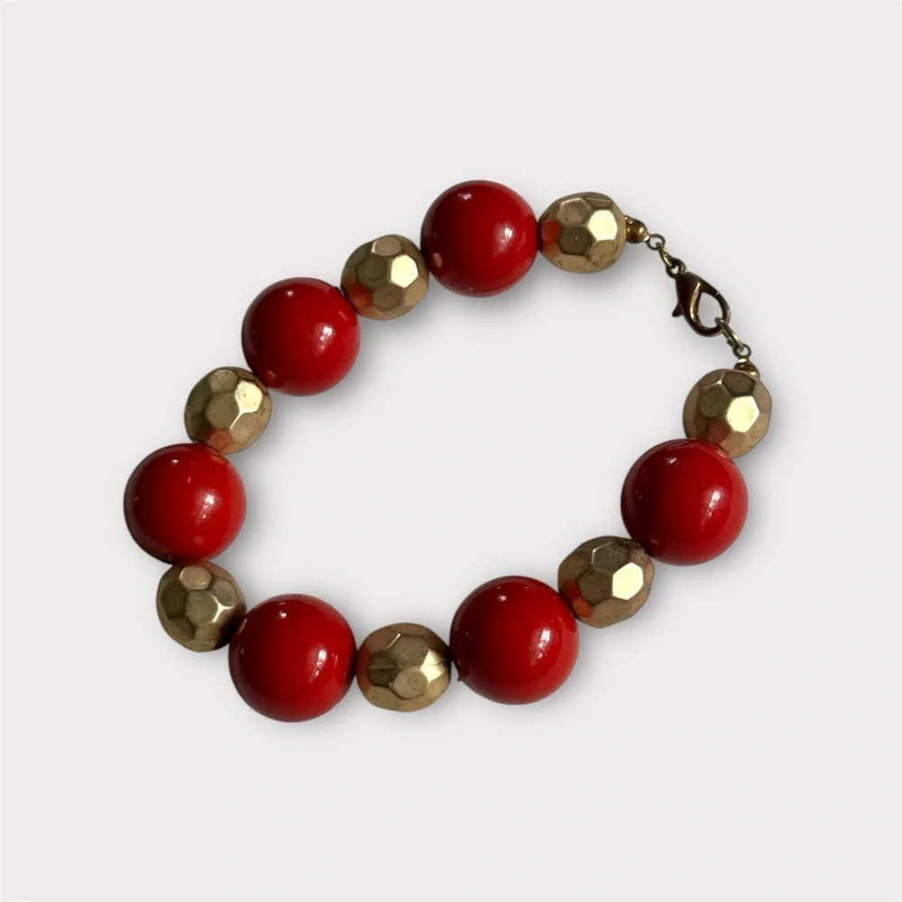 Elegant‎ Red and Gold Beaded Bracelet